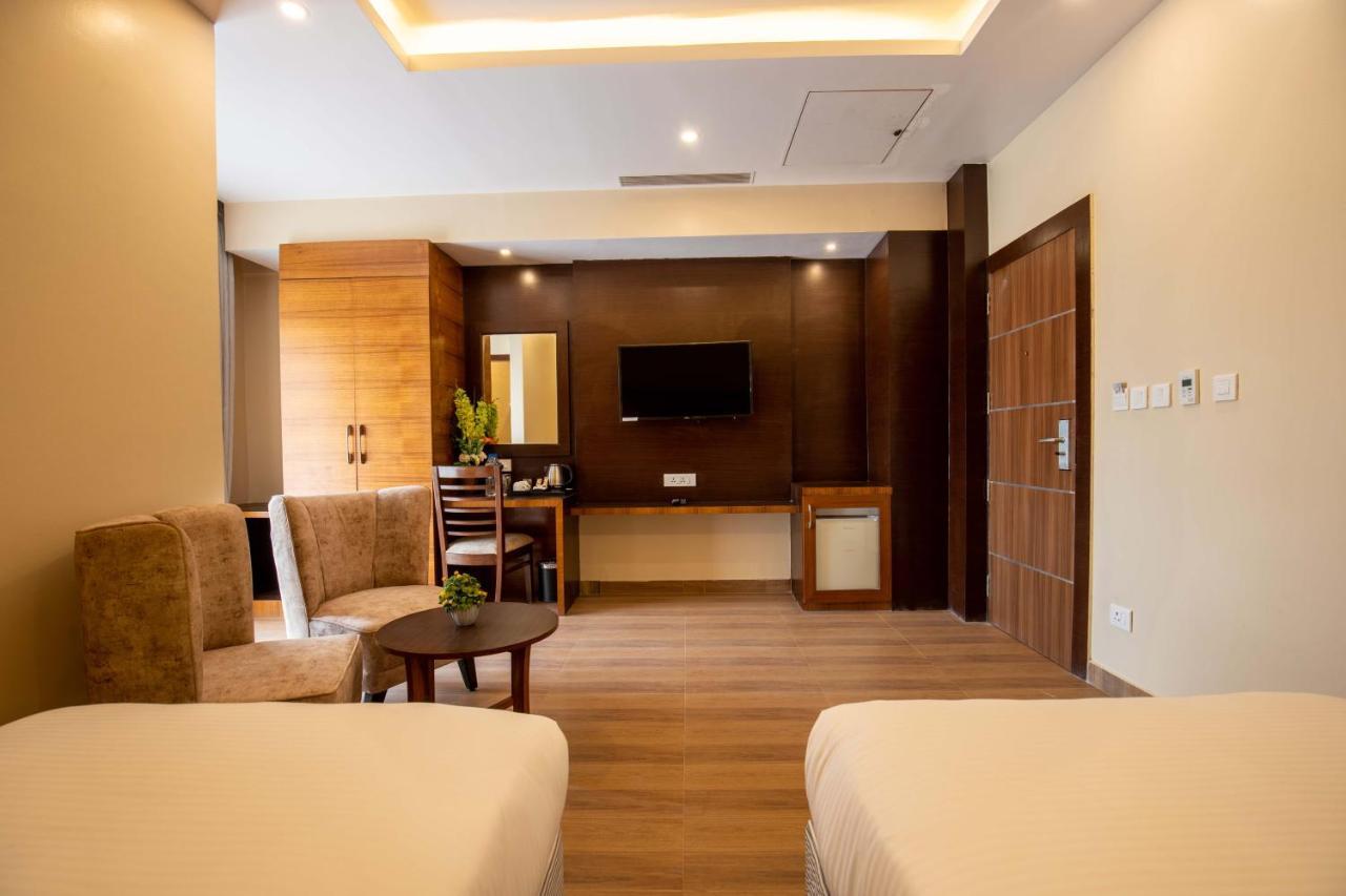 Hotel Palm International Butwal Экстерьер фото