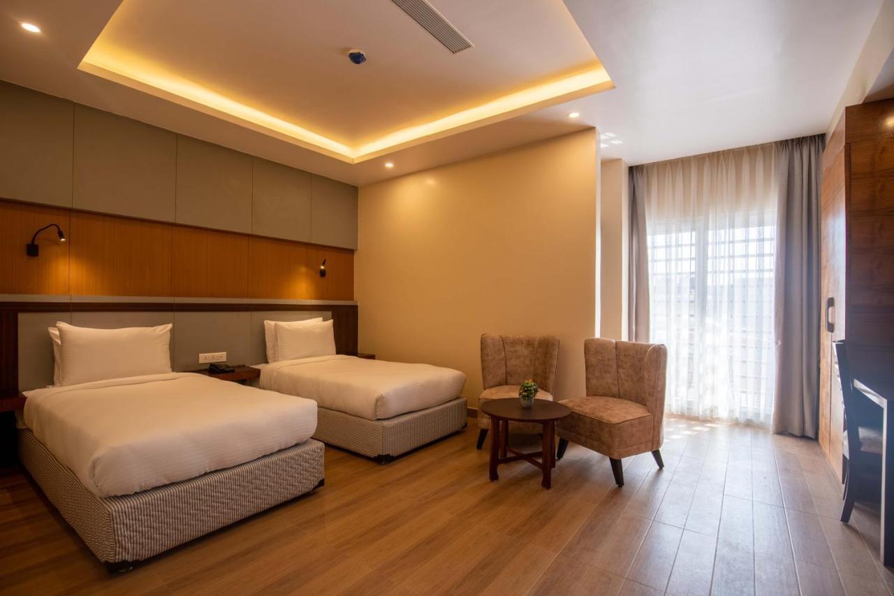 Hotel Palm International Butwal Экстерьер фото