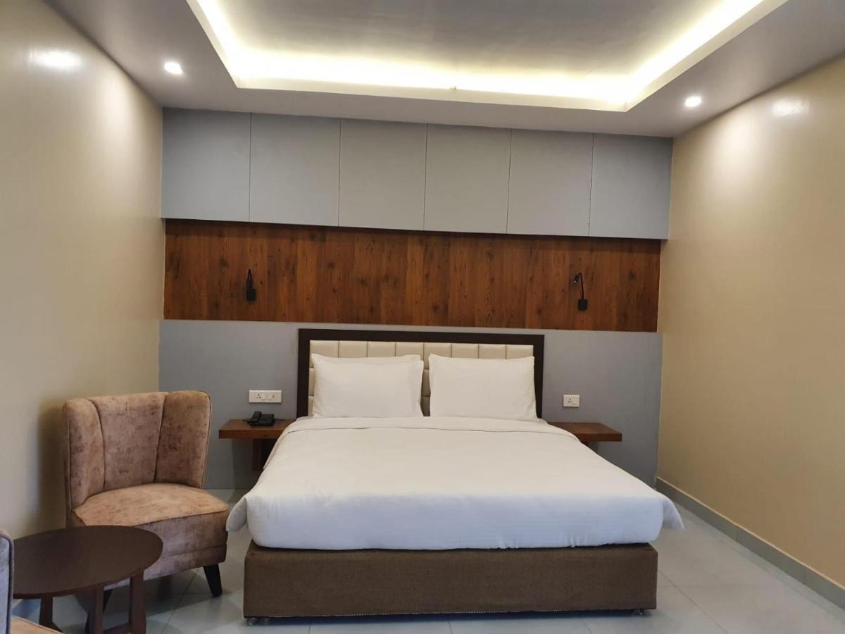 Hotel Palm International Butwal Экстерьер фото